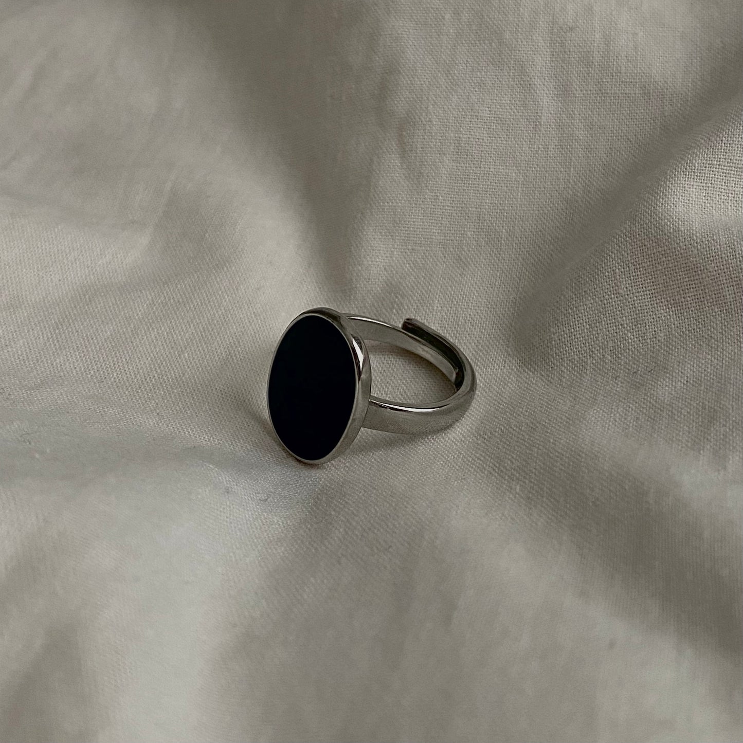 black stone ringブラックストーンリング